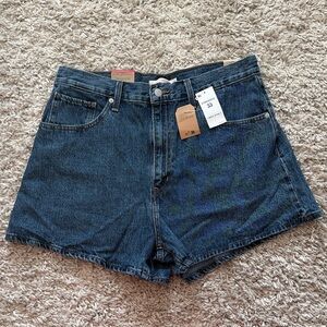 Levi’s High Waisted Mom Blue Denim Women's Shorts NWT
